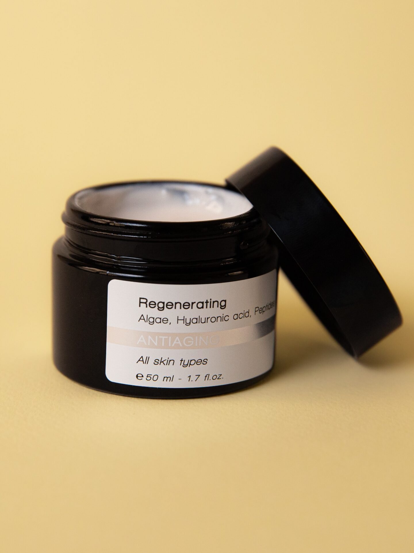 Regenerating Cream image 2